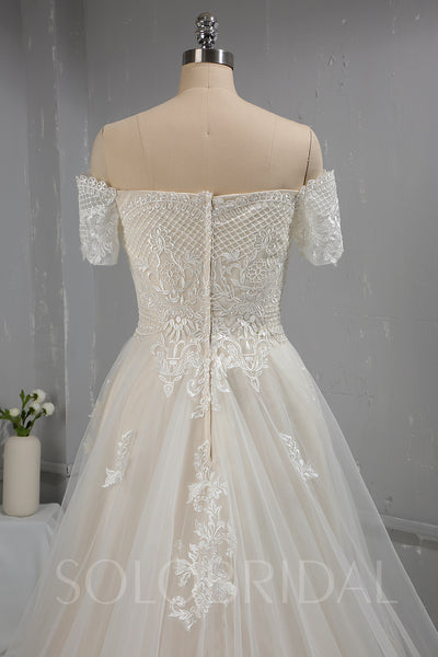 Short Off Shoulder Sleeves Tulle Lace Wedding Dress